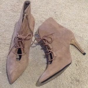 💄💄Beige Faux Seude Bootie💄💄